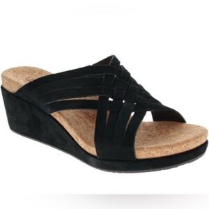 UGG Lilah Women's Black Suede Crisscross Wedge Slides Sandals Size 9